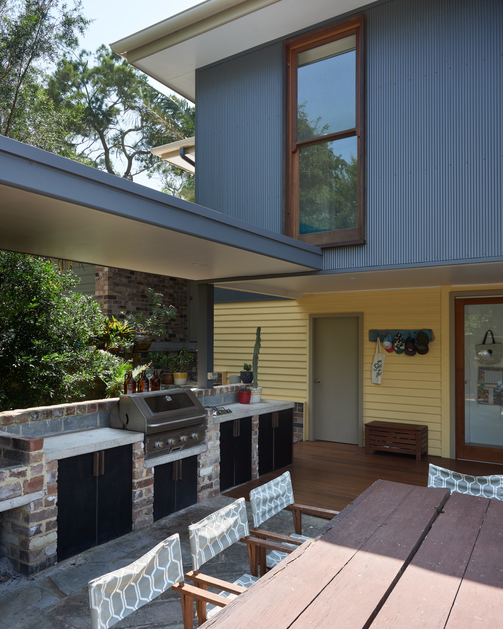 BTP2560px-sRGB_HH+KC_BardoRD3550