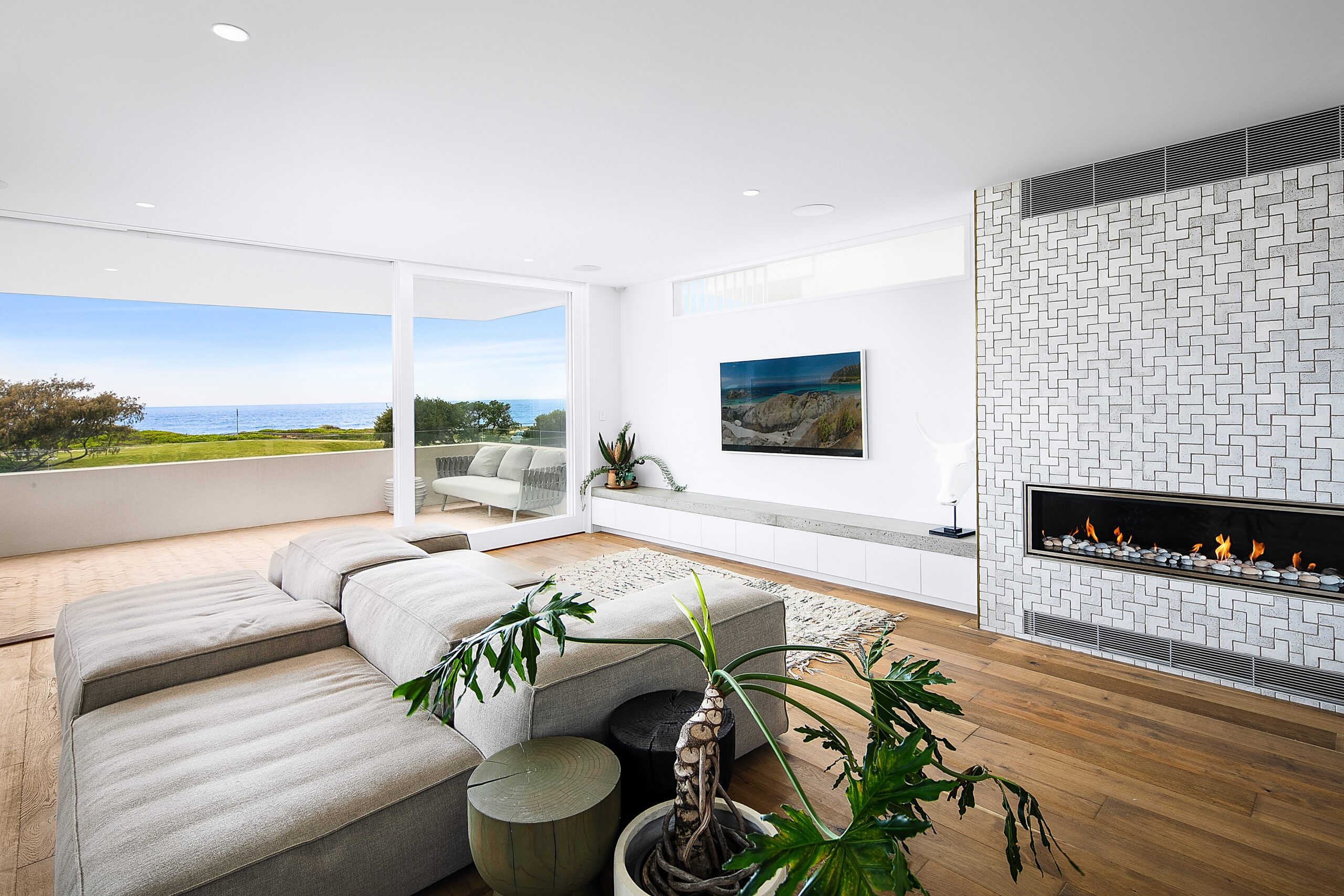 Carrington_78_Curl_Curl_14