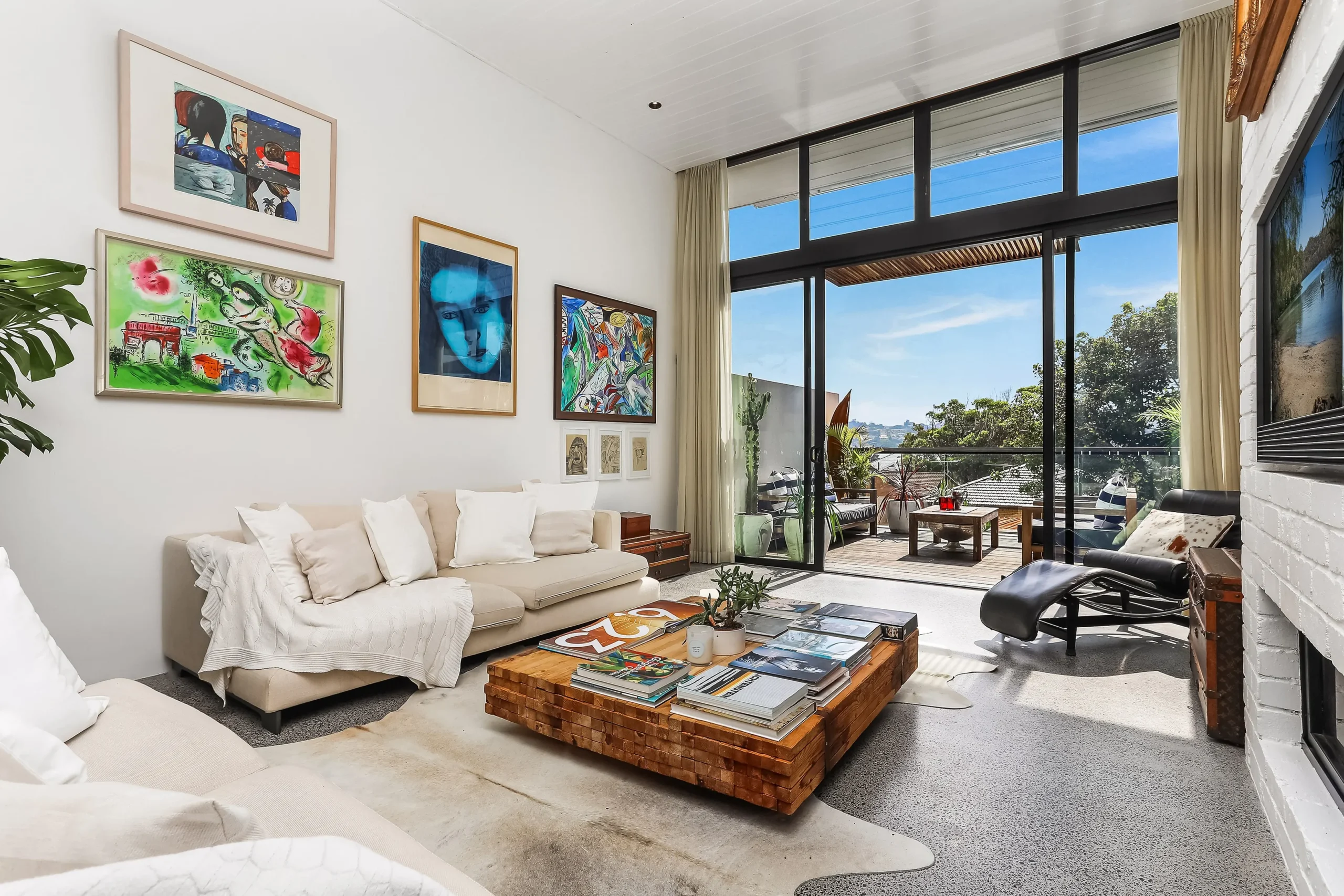 2017570210_3_1_220203_064238-w4134-h2756