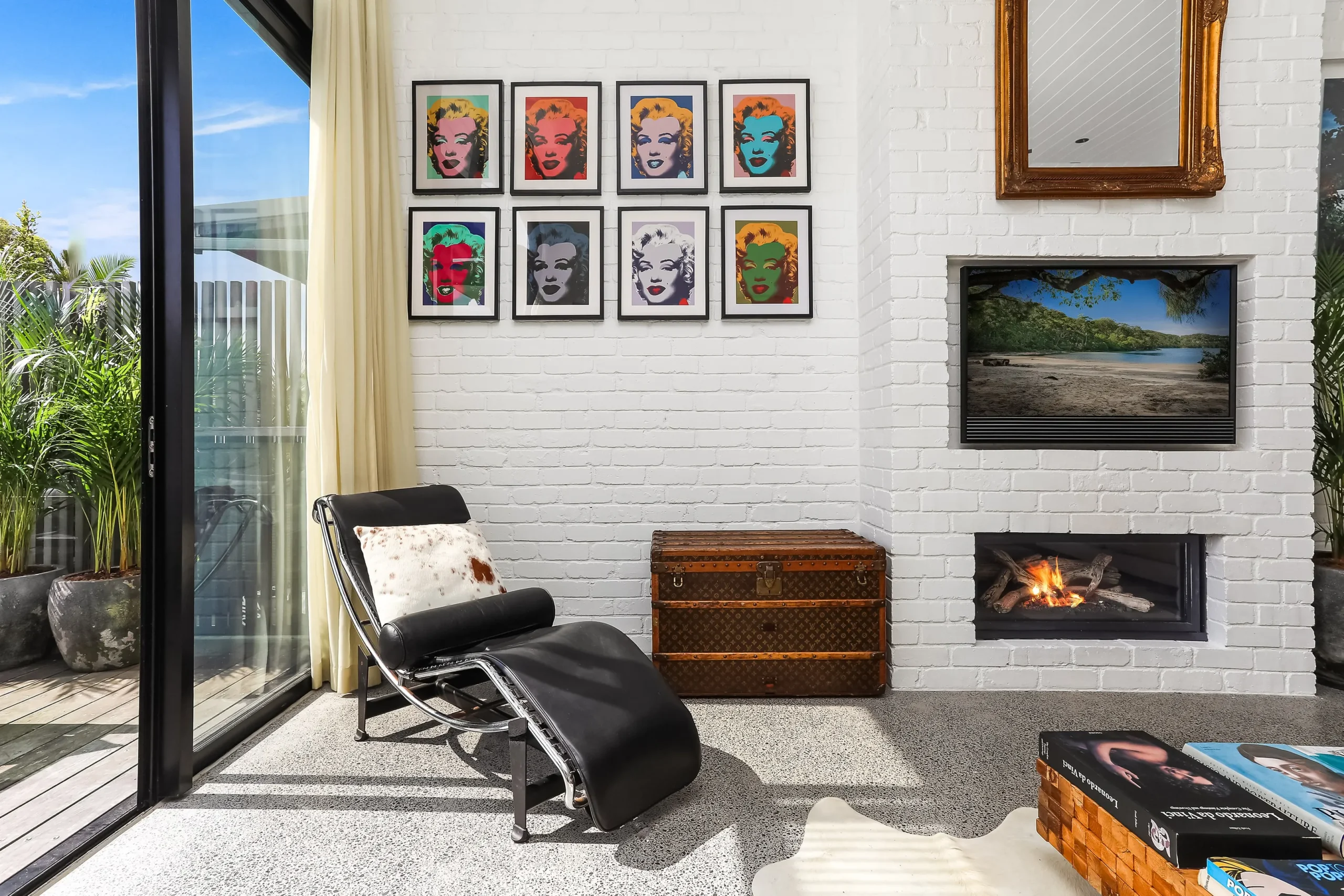 2017570210_5_1_220203_064238-w4134-h2756