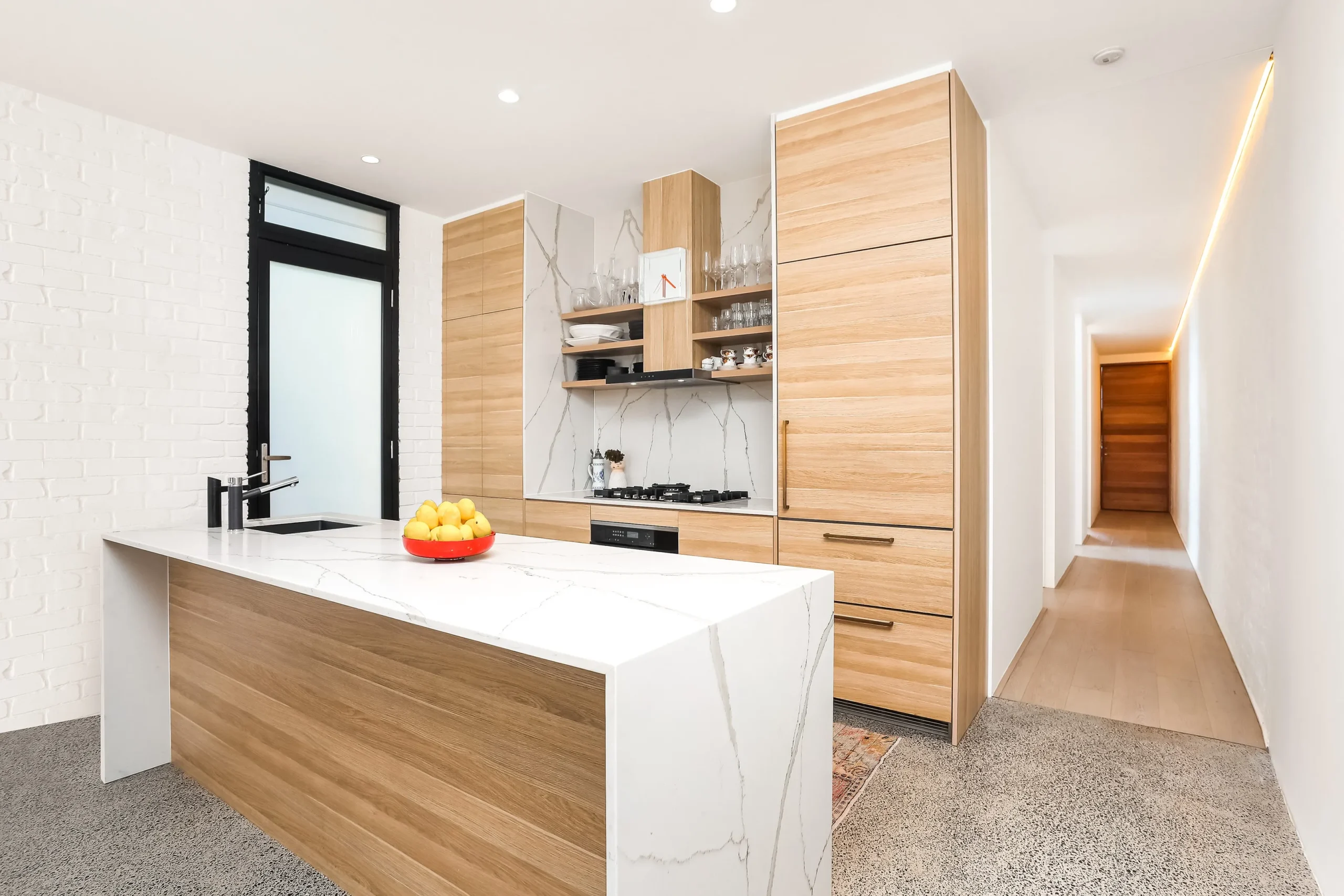 2017570210_6_1_220203_064238-w4134-h2756