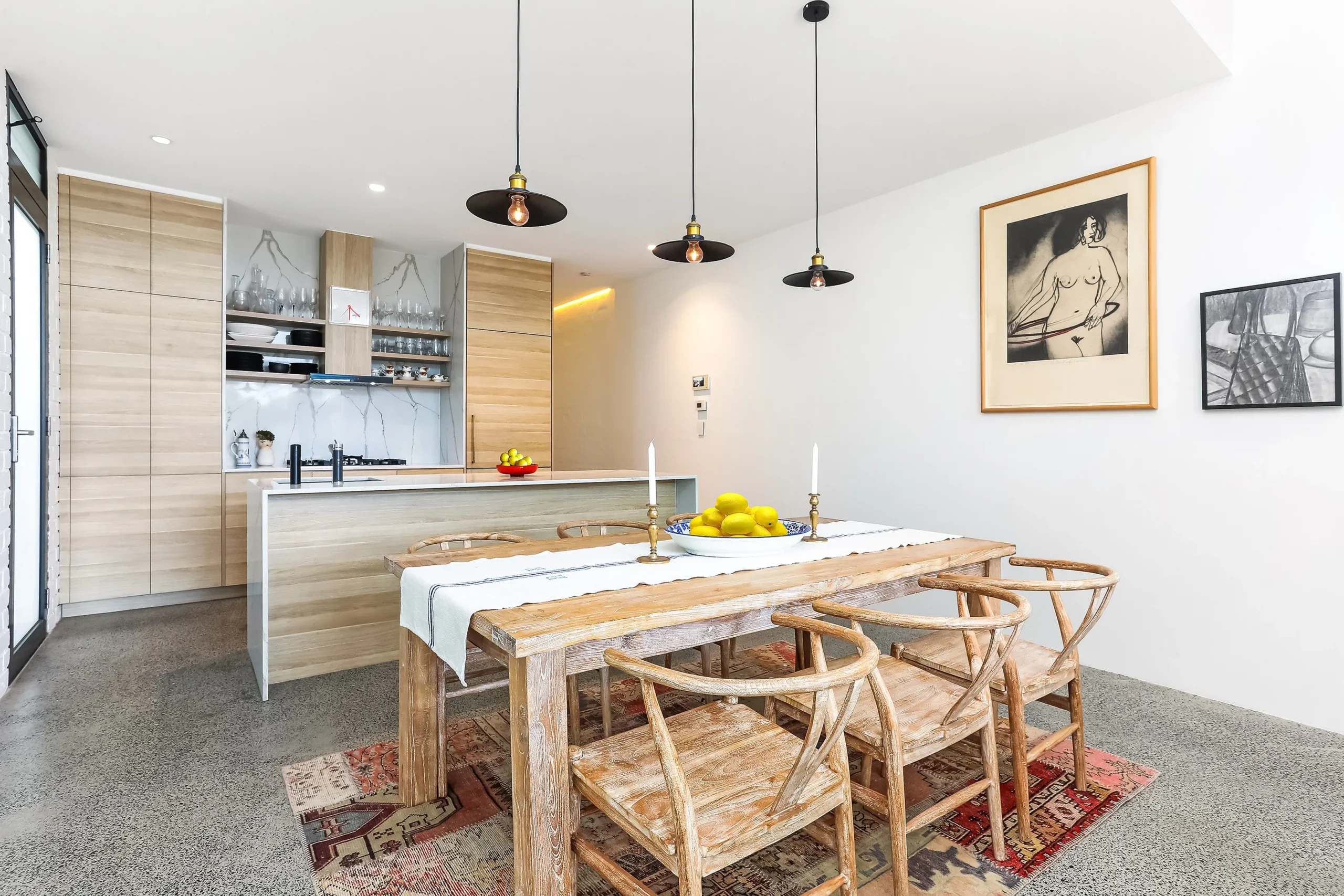 2017570210_7_1_220203_064238-w4134-h2756