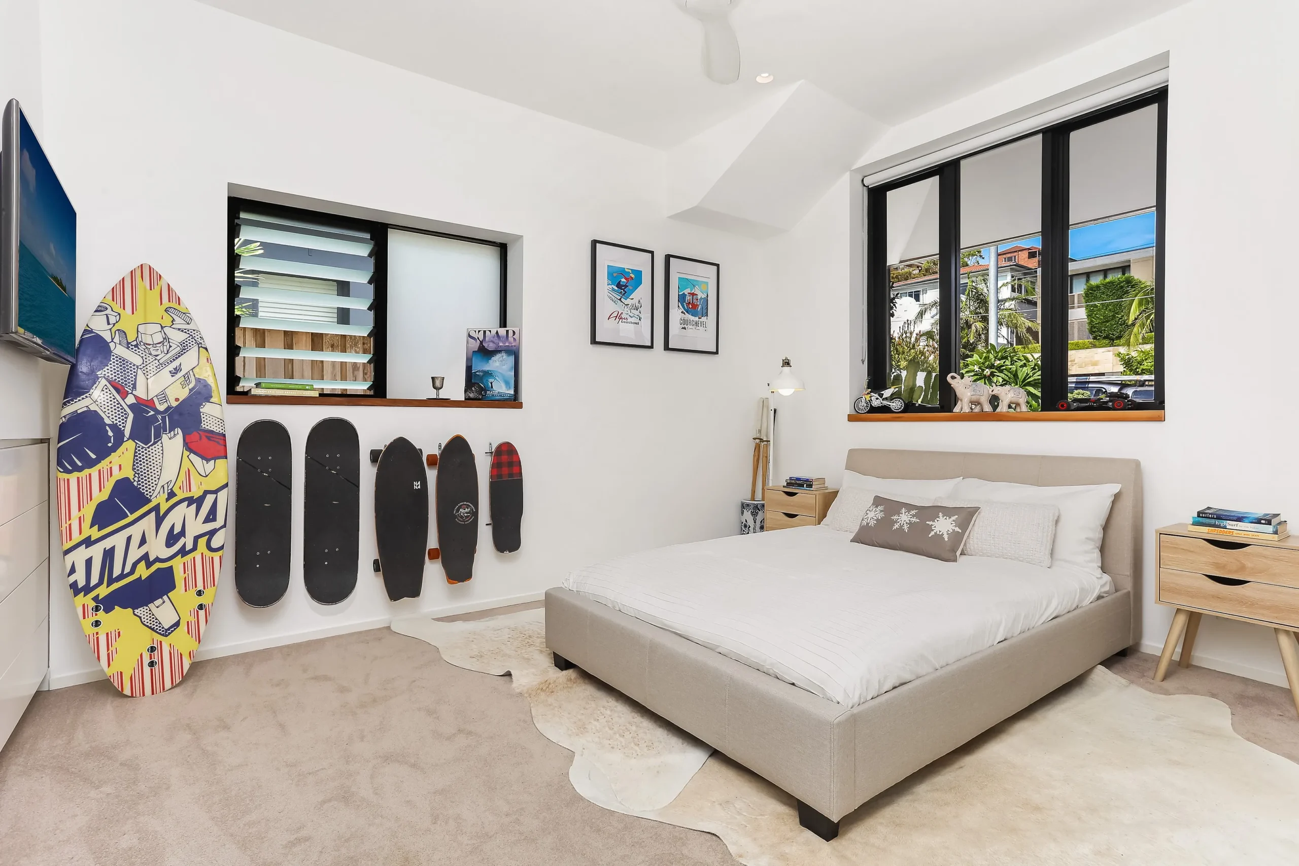 2017570210_9_1_220203_064238-w4134-h2756